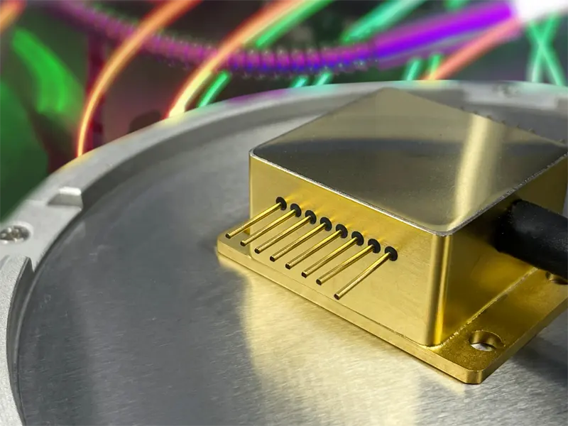 Sorgente di luce laser per il sistema di imaging oftalmico